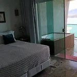 Suites Na Casa Da Praia